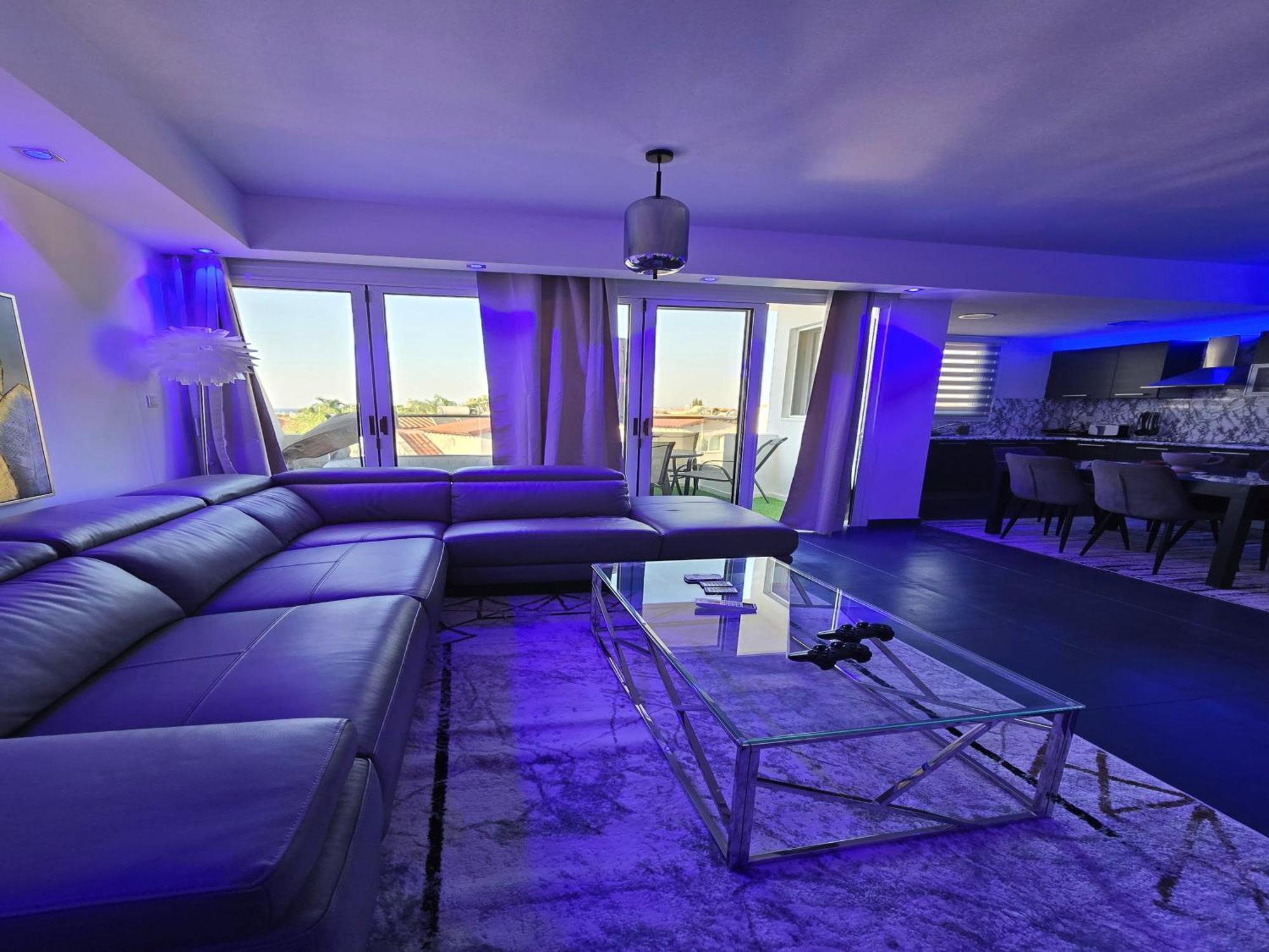Golden Bay Deluxe Holiday Apartment Protaras Esterno foto