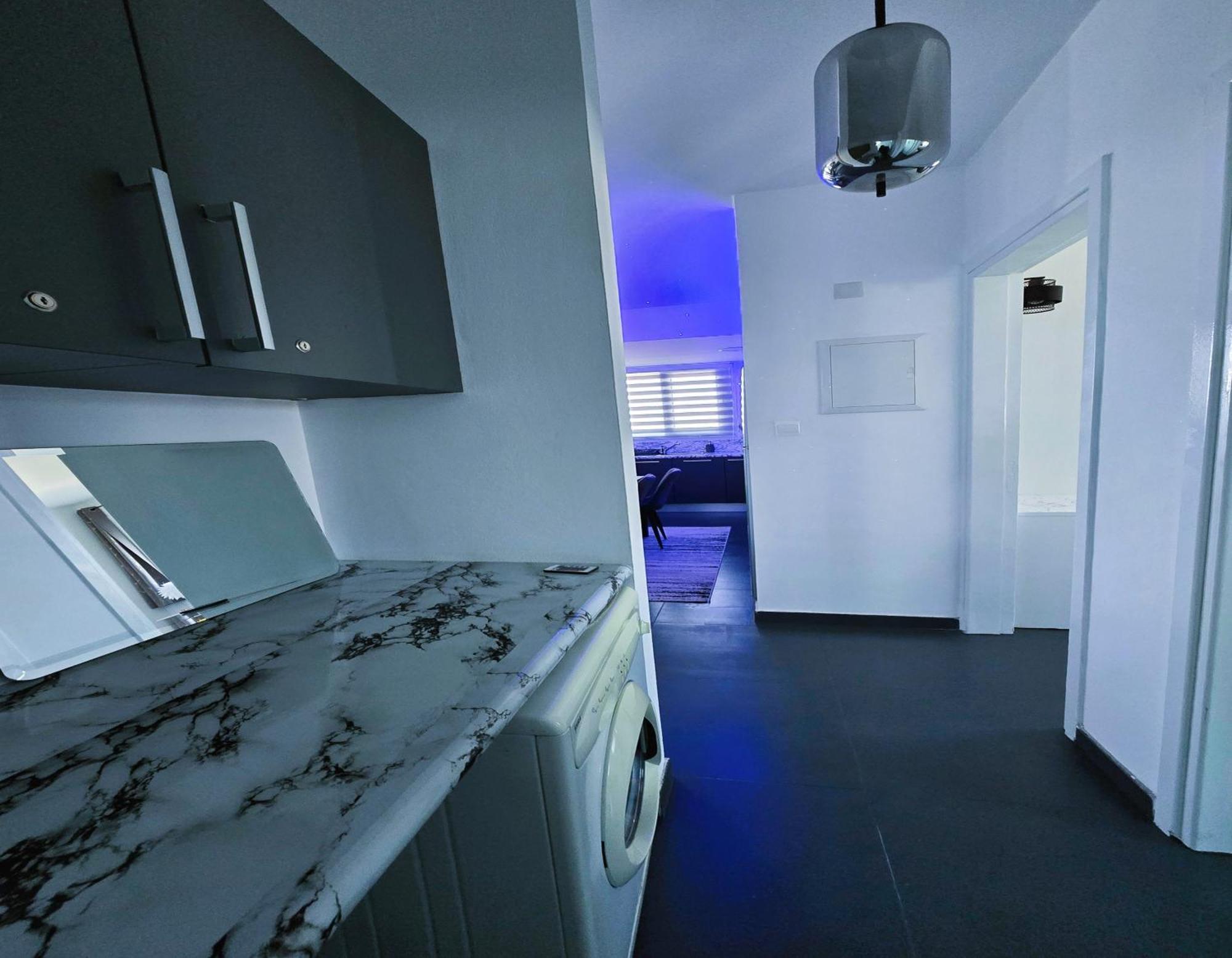 Golden Bay Deluxe Holiday Apartment Protaras Esterno foto